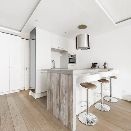 Apartment Proche Etoile *